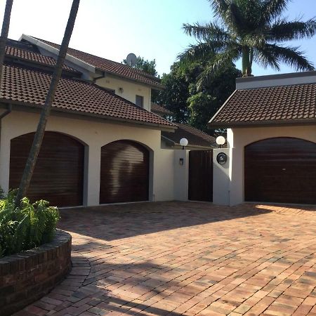 Leatherback Park Hotel Richards Bay Exterior photo